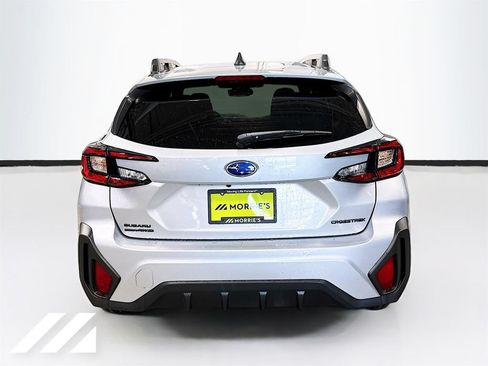 Used 2026 Subaru Crosstrek 2.5i Premium AWD/4WD image 6