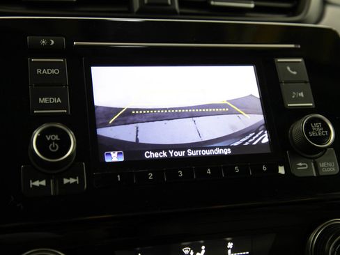 Used 2019 Honda CR-V LX image 25