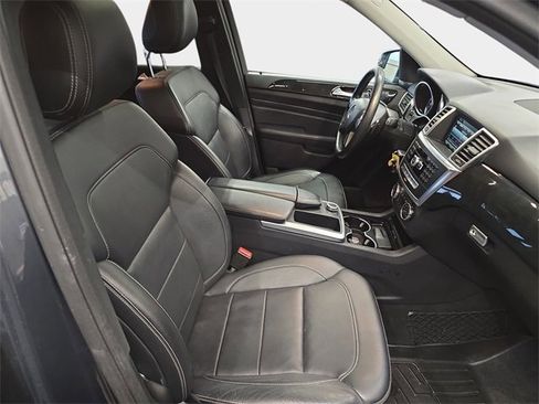 Used 2015 Mercedes-Benz ML 350 4MATIC image 12