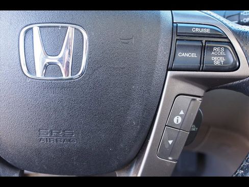 Used 2015 Honda Odyssey Touring image 28
