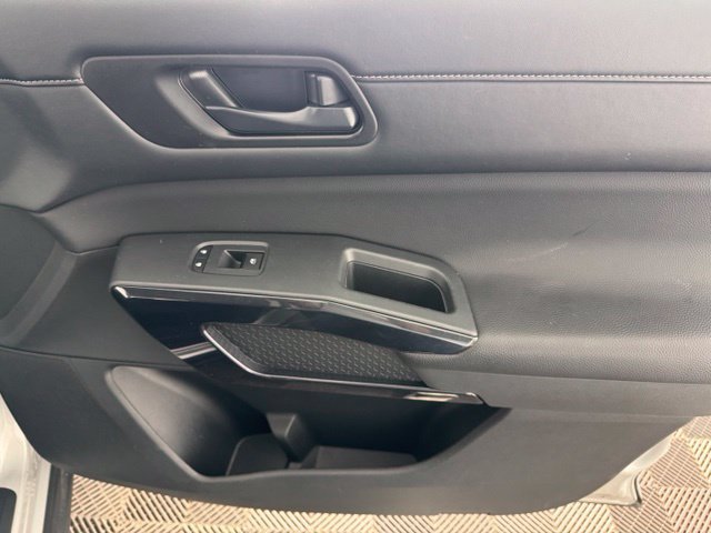 Certified 2025 Nissan Pathfinder SV AWD/4WD image 18