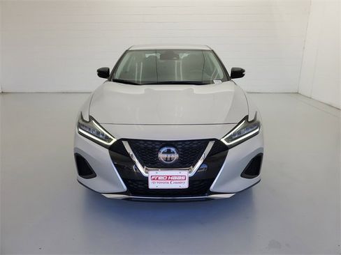 Used 2023 Nissan Maxima SV w/ Floor Mat Group image 3