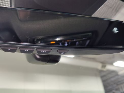 Used 2026 Volkswagen Atlas Cross Sport SE w/ Panoramic Sunroof Package AWD/4WD image 28