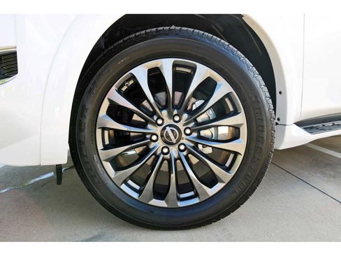 Used 2024 Nissan Armada Platinum w/ Cargo Package image 33