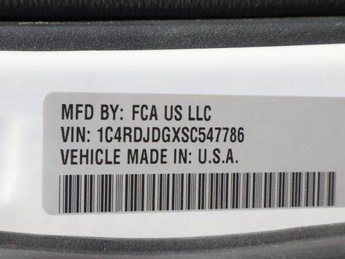 Used 2025 Dodge Durango GT AWD/4WD image 32