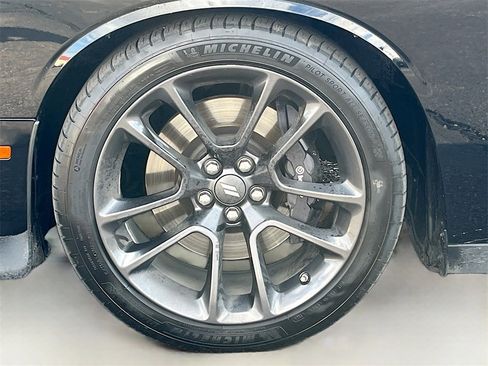 Used 2021 Dodge Challenger R/T Scat Pack w/ Shaker Package image 31