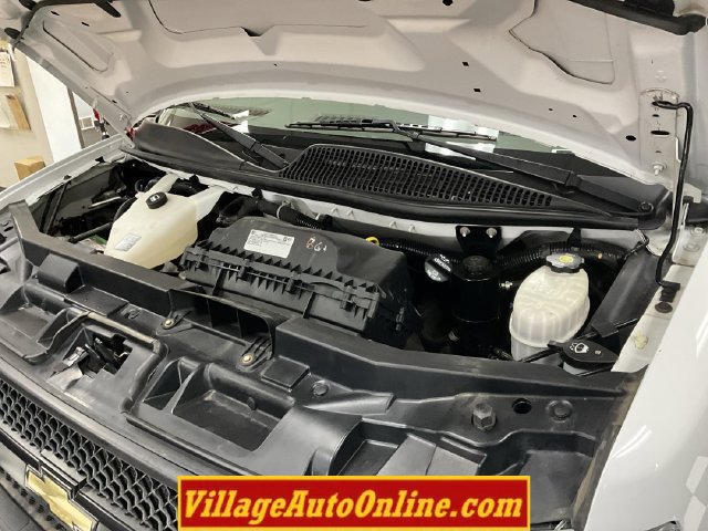 Used 2019 Chevrolet Express 2500 RWD image 36