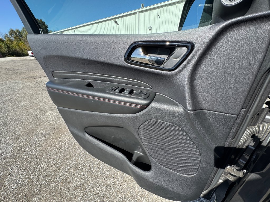 Used 2023 Dodge Durango R/T w/ Blacktop Package AWD/4WD image 26