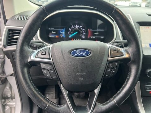 Used 2019 Ford Edge SEL w/ Equipment Group 201A image 23
