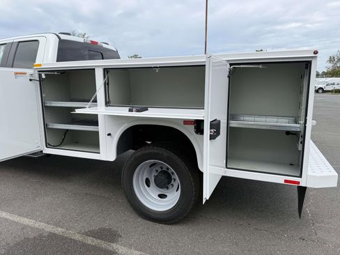 New 2025 Ford F450 XL image 11