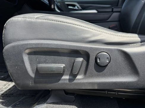 Used 2019 Lexus RX 350L AWD w/ Accessory Package image 16