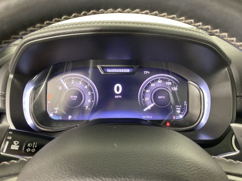 Used 2023 RAM 1500 Laramie AWD/4WD image 24