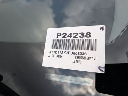 Used 2023 Toyota Camry LE FWD image 32
