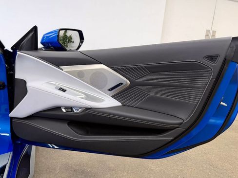 Used 2026 Chevrolet Corvette ZR1 w/ ZR1 Carbon Fiber Aero Package image 76