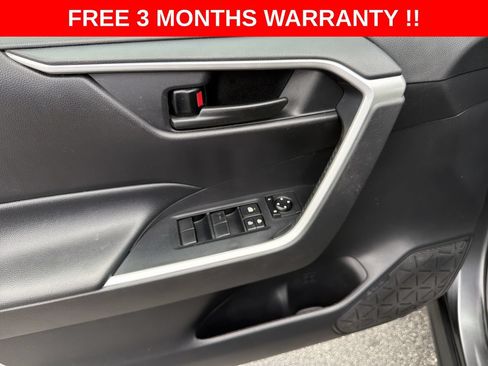 Used 2020 Toyota RAV4 LE w/ Carpet Mat Package FWD image 12