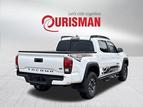 Used 2019 Toyota Tacoma TRD Off-Road w/ Technology Package image 2