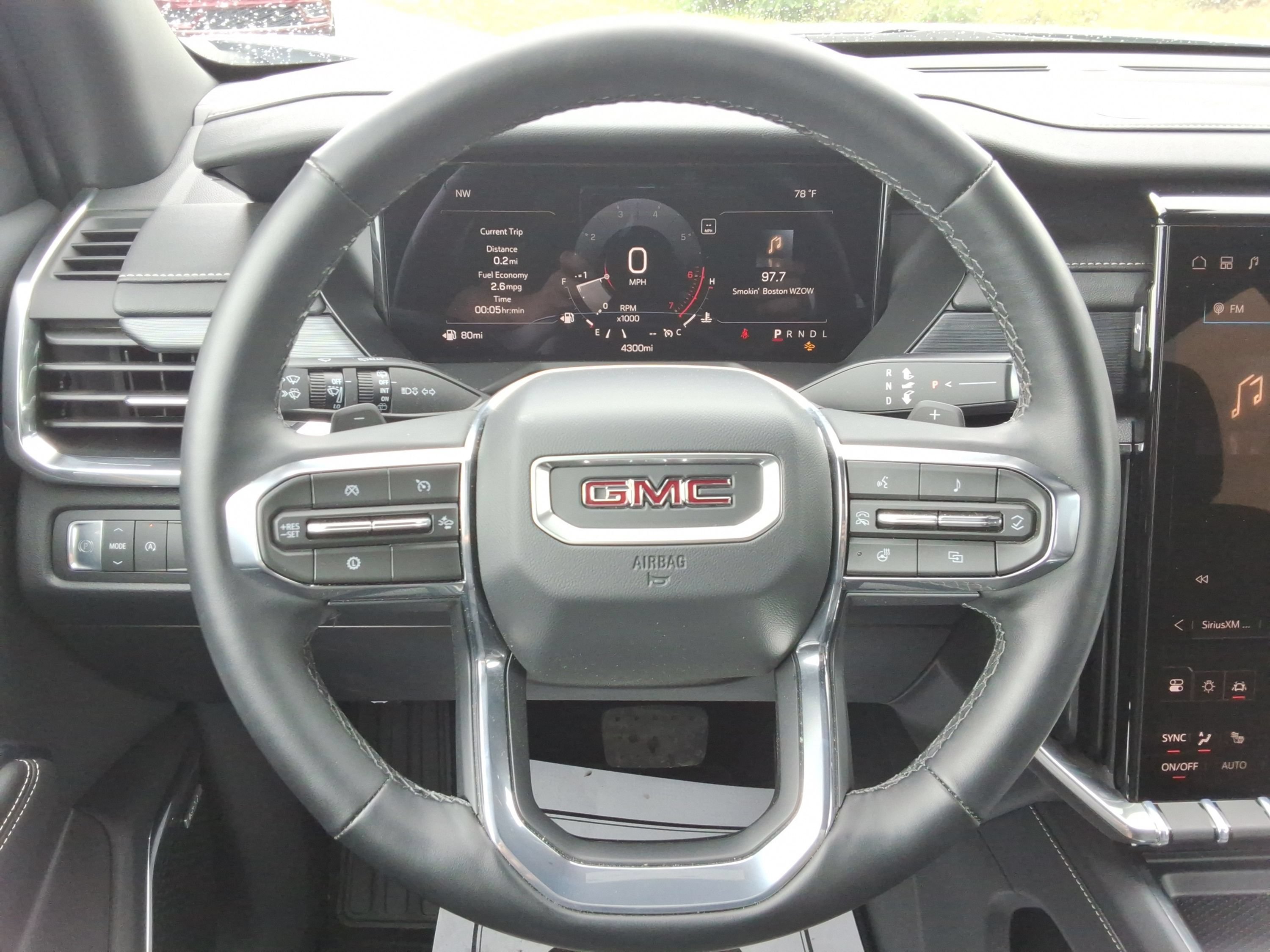 Used 2026 GMC Acadia Elevation FWD image 11