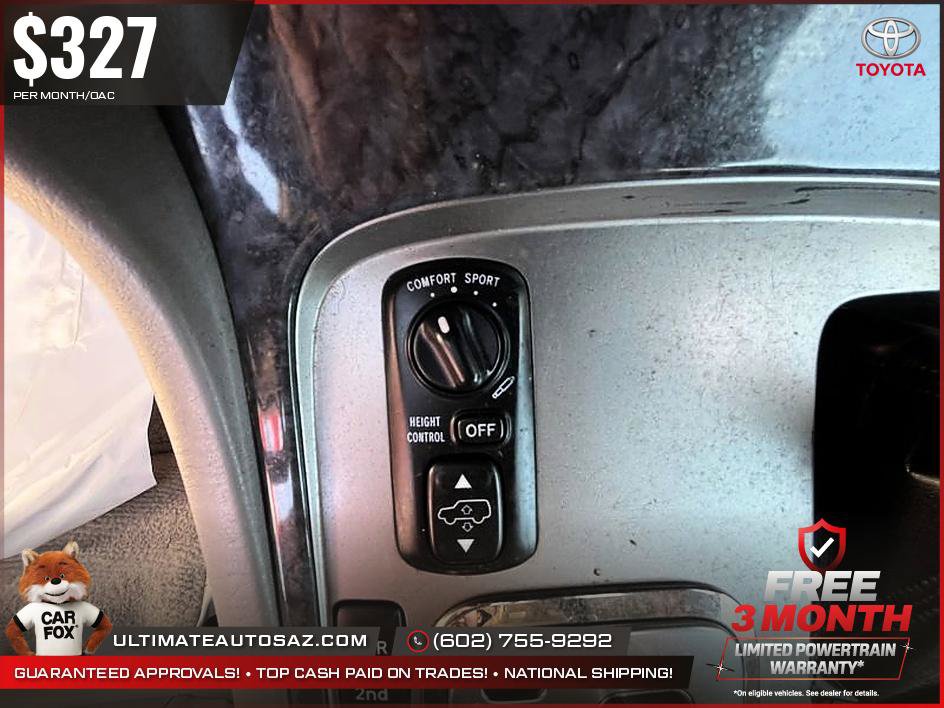 Used 2006 Toyota Land Cruiser AWD/4WD image 24