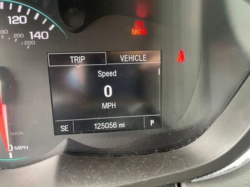 Used 2018 Chevrolet Trax LS FWD image 17