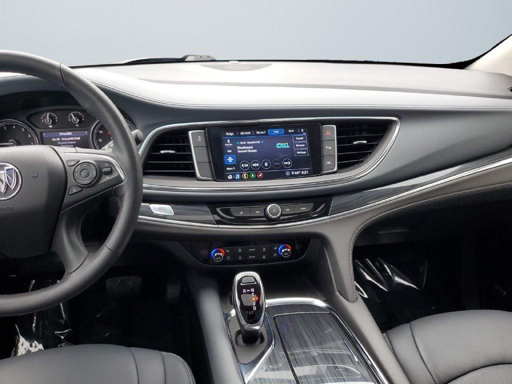 Used 2021 Buick Enclave Premium w/ Sun and Sites Package FWD image 11