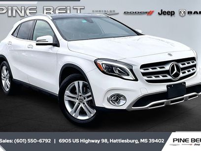 Used 2020 Mercedes-Benz GLA 250 4MATIC w/ Premium Package