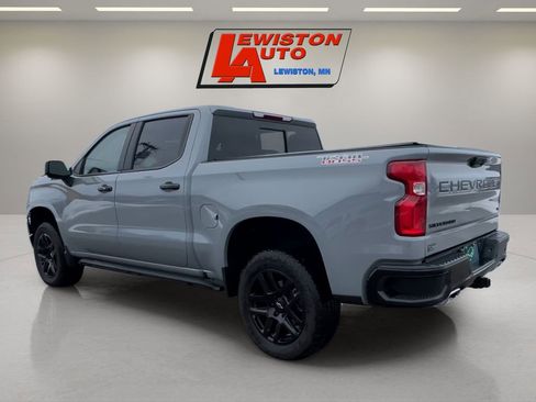 Used 2024 Chevrolet Silverado 1500 LT Trail Boss w/ LT Trail Boss Premium Package image 3