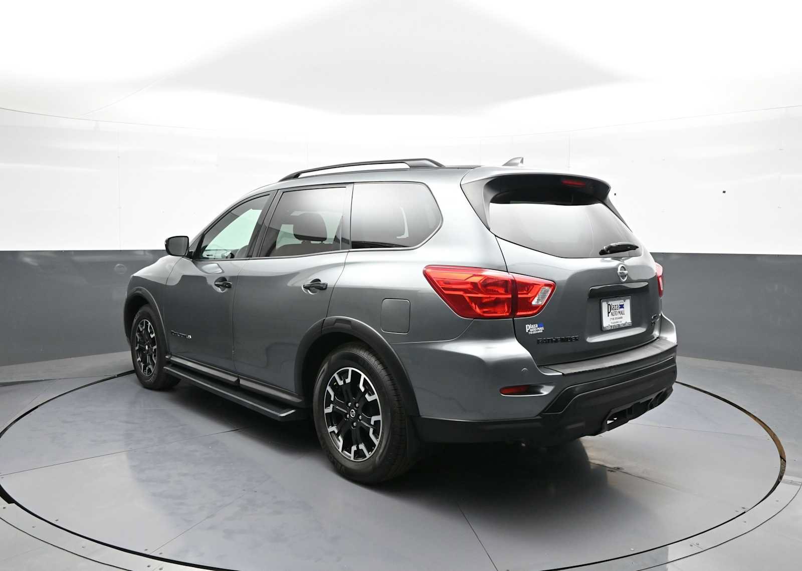 Used 2020 Nissan Pathfinder SV w/ Rock Creek Edition AWD/4WD image 8