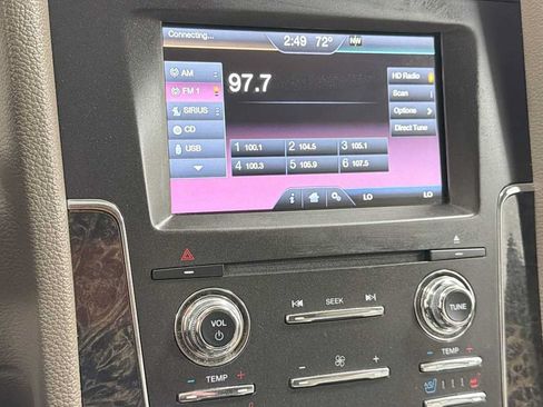 Used 2015 Lincoln Navigator 4WD image 18