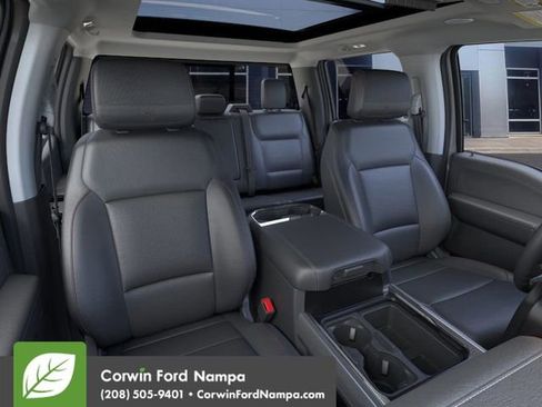 New 2026 Ford F250 Lariat w/ Black Appearance Package image 10