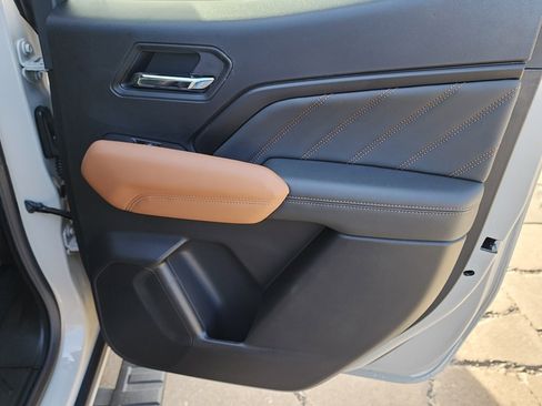 New 2026 GMC Canyon AT4 w/ Technology Plus Package image 44