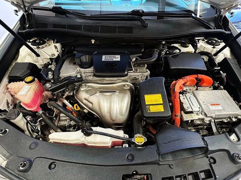 Used 2012 Toyota Camry XLE image 12