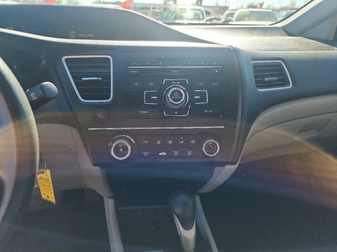 Used 2014 Honda Civic LX image 16