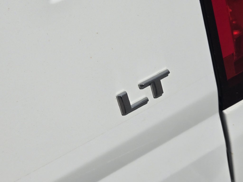 Used 2022 Chevrolet Colorado LT w/ Fleet Safety Package RWD image 10