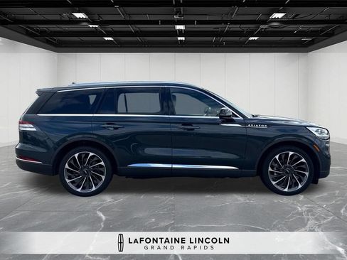 Certified 2024 Lincoln Aviator Reserve w/ Equipment Group 201A AWD/4WD image 6
