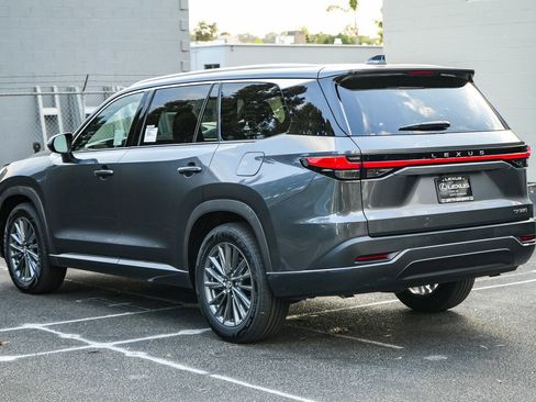 New 2026 Lexus TX 350 FWD image 4