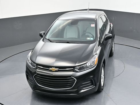 Certified 2020 Chevrolet Trax LS image 40