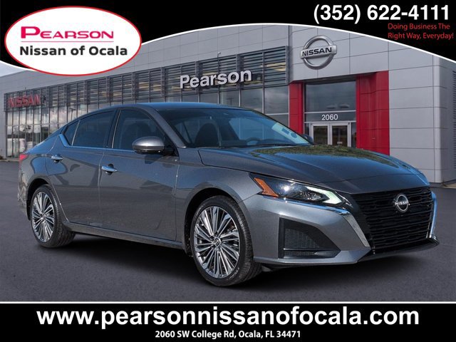Certified 2025 Nissan Altima 2.5 SL AWD/4WD image 1