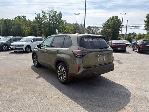 Used 2026 Subaru Forester Touring AWD/4WD image 10