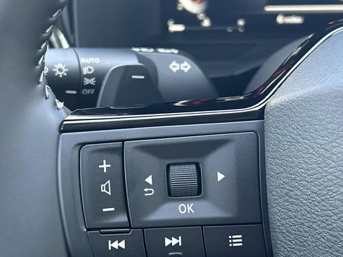 New 2026 Nissan Pathfinder SL FWD image 28