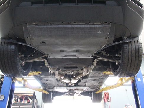 Used 2021 Porsche Cayenne Turbo image 91