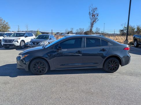 Used 2024 Toyota Corolla LE image 7