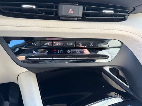 Used 2023 Buick Envision Preferred AWD/4WD image 26