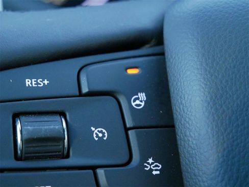 Used 2020 Cadillac XT6 Sport w/ LPO, Floor Liner Package image 25