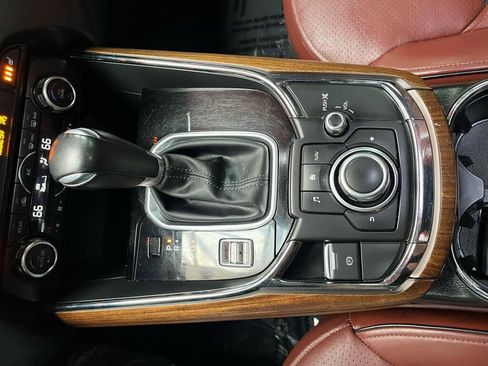 Used 2017 MAZDA CX-9 Signature AWD/4WD image 19