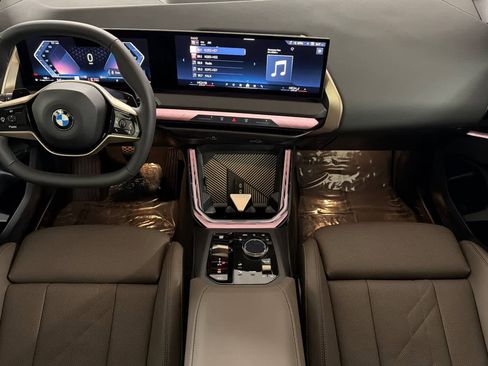 Used 2025 BMW X3 xDrive30i w/ Convenience Package image 3