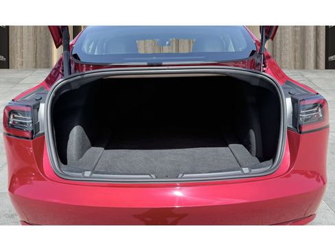 Used 2023 Tesla Model 3 Standard Range RWD image 18