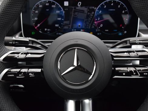 New 2026 Mercedes-Benz CLE 300 4MATIC Cabriolet image 21