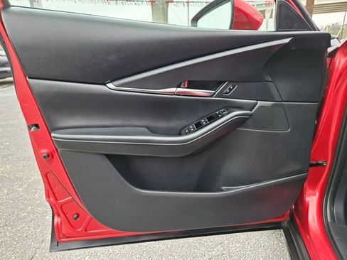 Used 2025 MAZDA CX-30 AWD 2.5 S w/ Preferred Package image 13