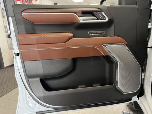 New 2026 GMC Sierra 1500 Denali Ultimate AWD/4WD image 14