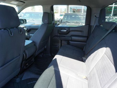 Used 2022 Chevrolet Silverado 1500 Custom AWD/4WD image 10
